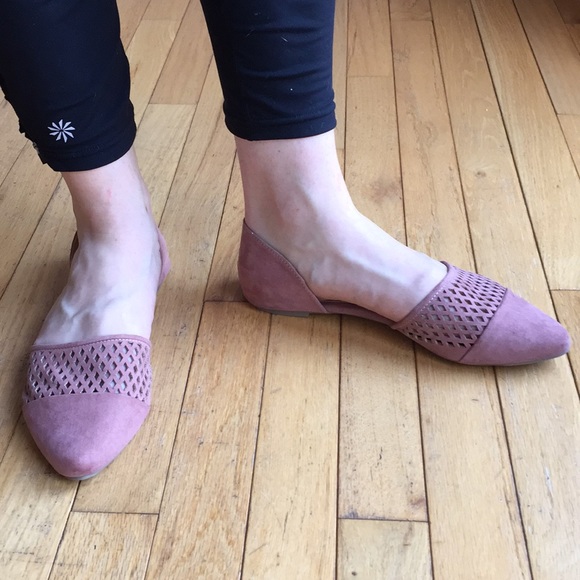 REPORT Women’s Pink Suede Flats - Picture 2 of 4